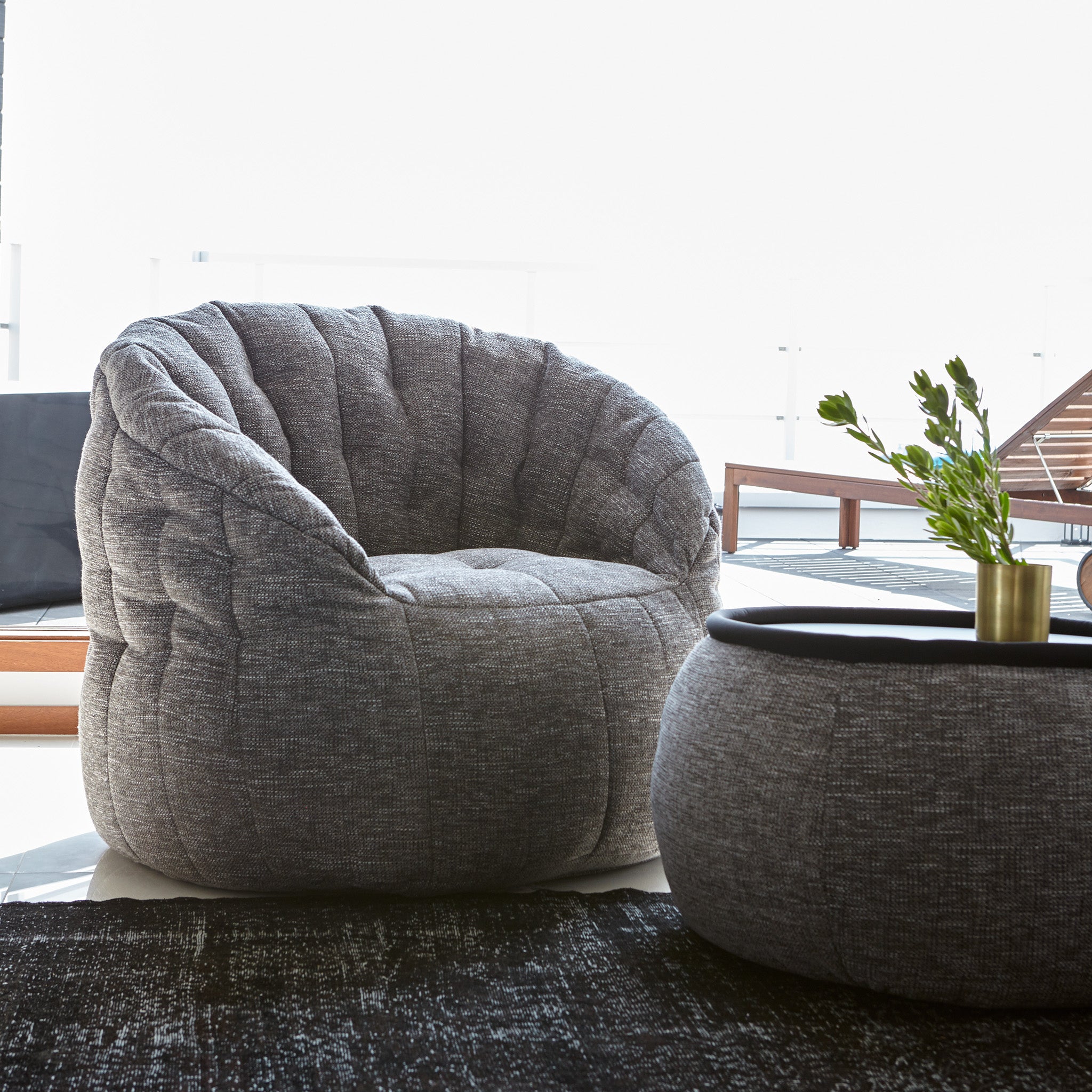 Butterfly Sofa - Interior