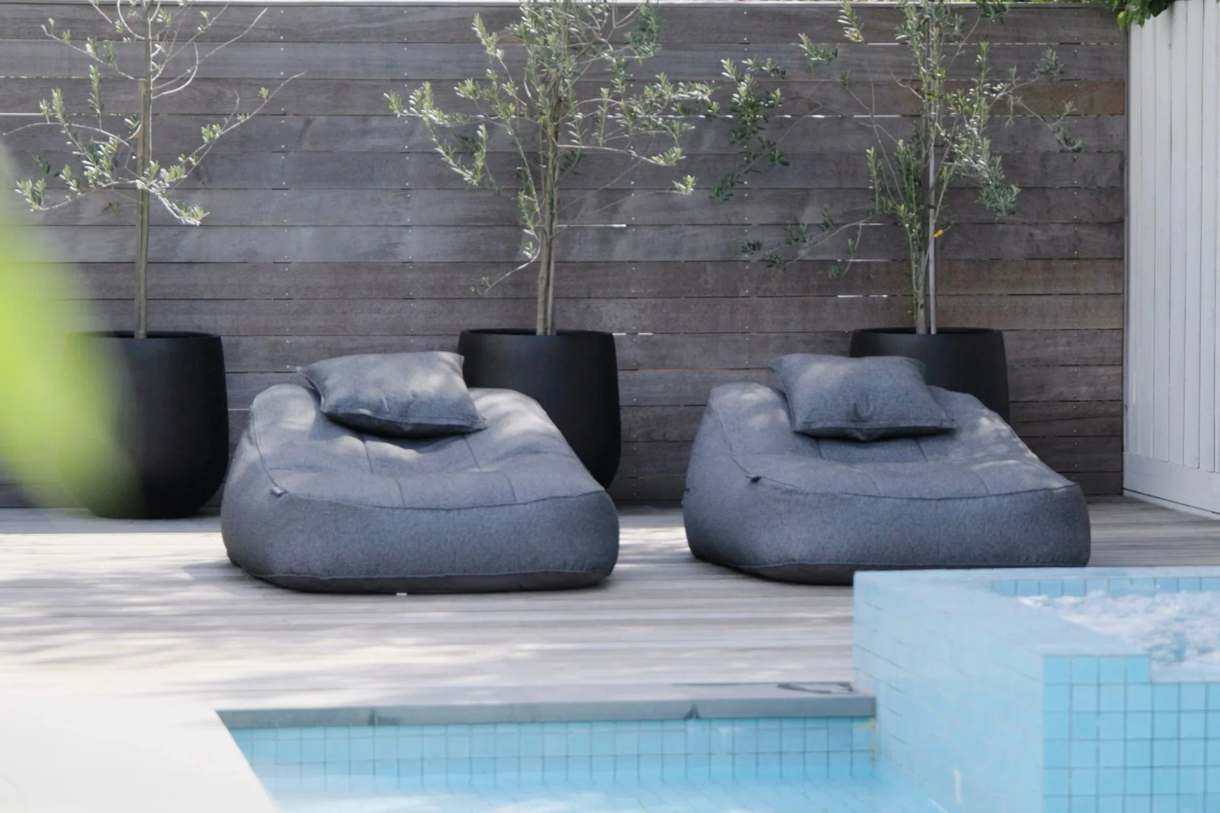 Outdoors – Ambient Lounge® - Europe Outdoors – Ambient Lounge® - Europe