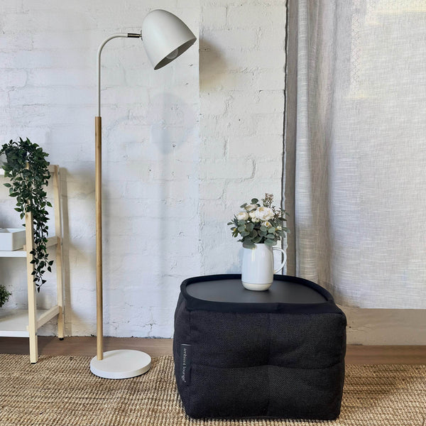 Würfeltisch - Innenbereich